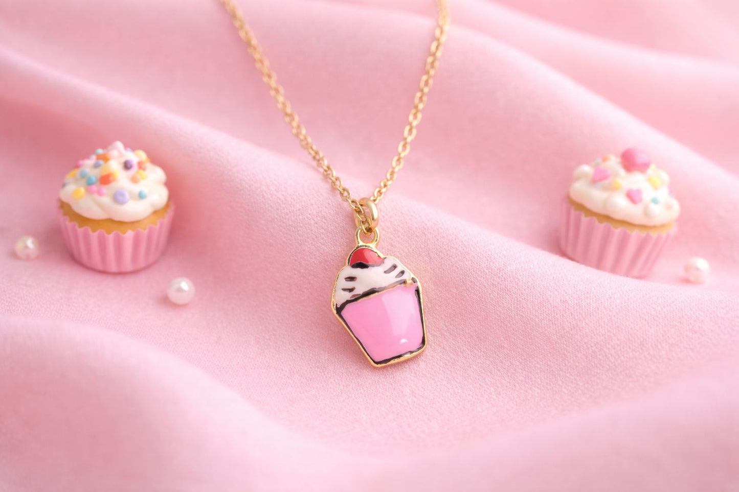 Cupcake Pendant